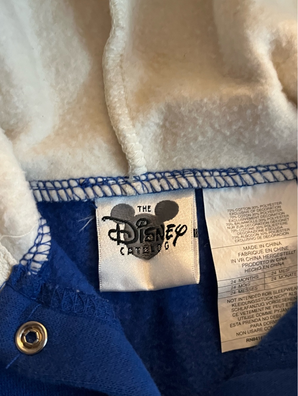 Disney Store Pooh Fleece Hooded One-Piece in Blue, Red & Cream - Size 24 mos. - Picture 4 of 6